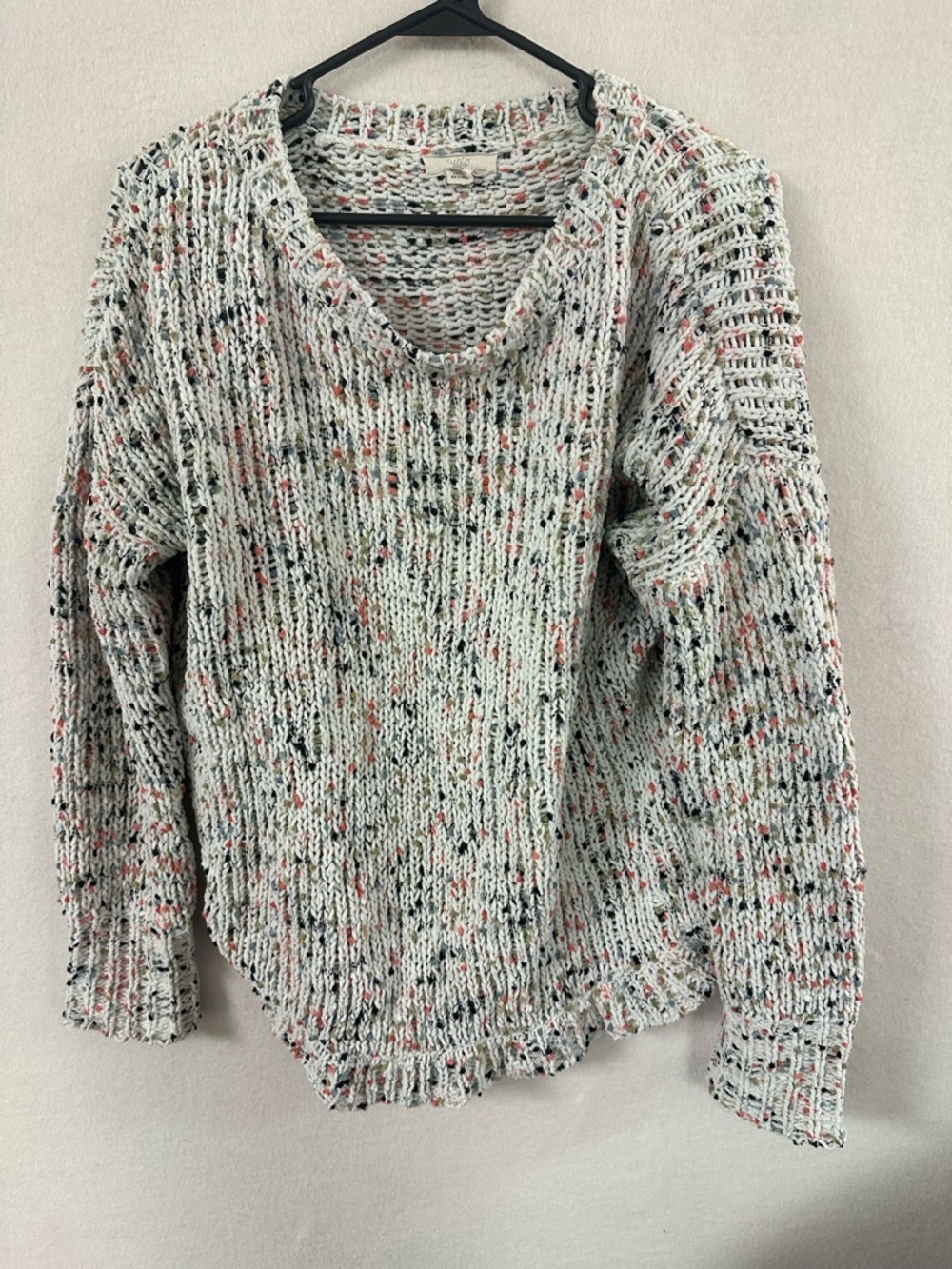 Cupio Blush Womens Pullover Sweater White Long Sleeve Crew Acrylic Blend Sz M